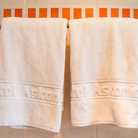 Askania 1927 Otel 3*