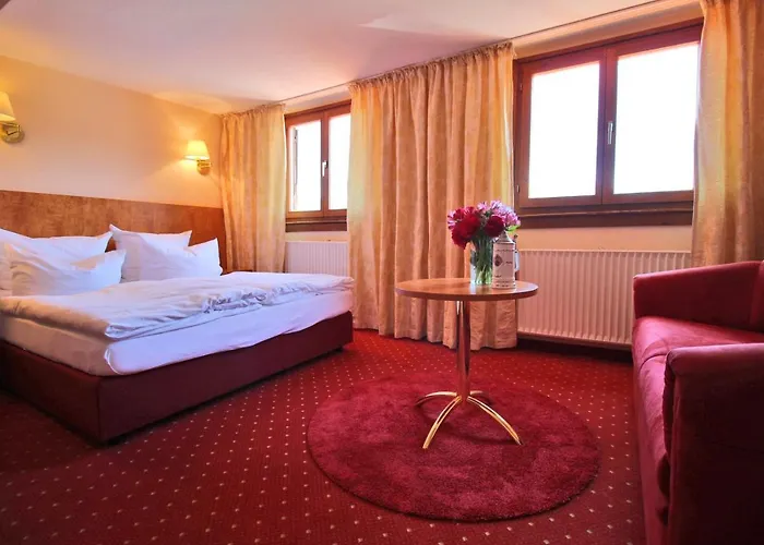 Askania 1927 Hotel 3*