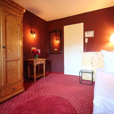Land-gut-hotel Askania Hotel