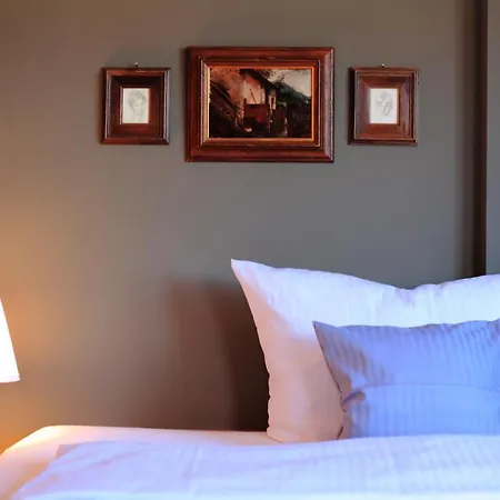 Hotel Land-gut-hotel Askania 3*