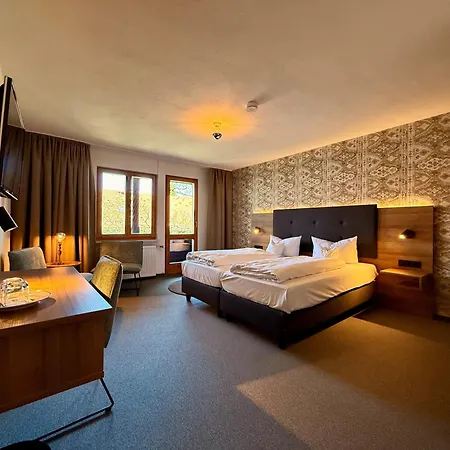 Hotel Land-gut-hotel Askania 3*
